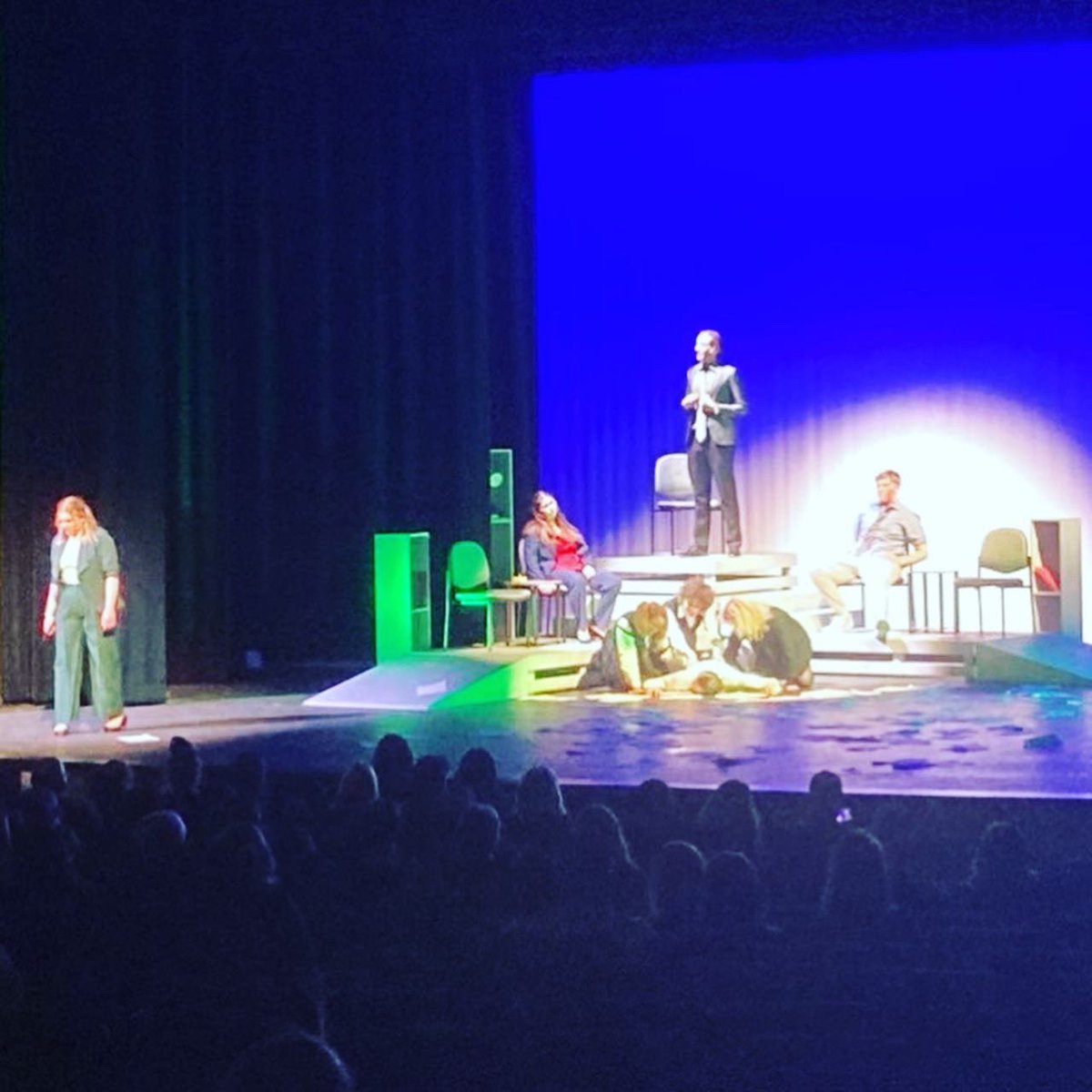 Davenport HS Pack Theatre tweet media