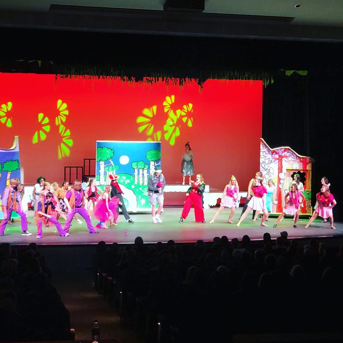 Davenport HS Pack Theatre tweet media
