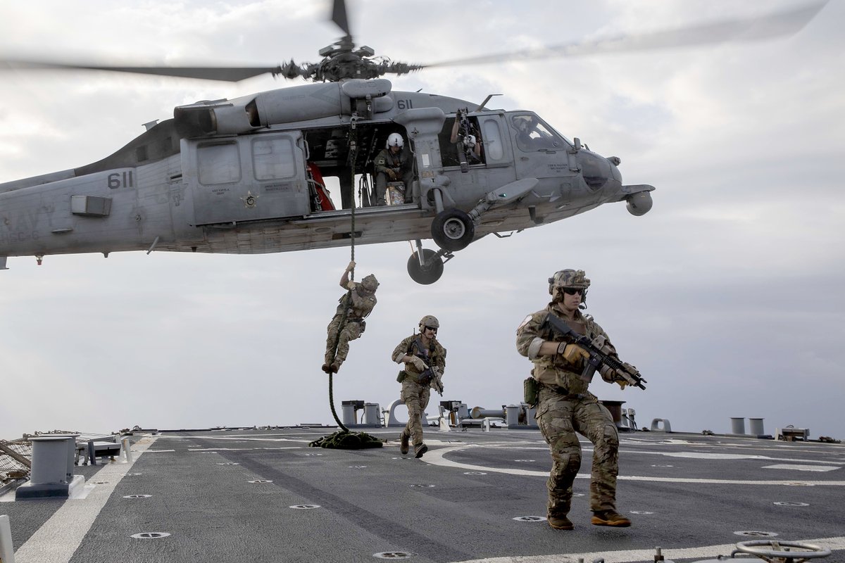 USNavy's tweet photo. #USNavy Photos of the Day: 

1️⃣ &amp; 2️⃣ FLTOPs during exercise between #NimitzCSG and @jmsdf_pao_eng 
3️⃣ #EODMU11 VBSS training aboard #USSDecatur in Philippine Sea @US7thFleet @INDOPACOM
4️⃣ #USSThomasHudner UNREP in the Atlantic Ocean @US2ndFleet

👉 https://t.co/aZddB6hxYf https://t.co/XRasOD8yag