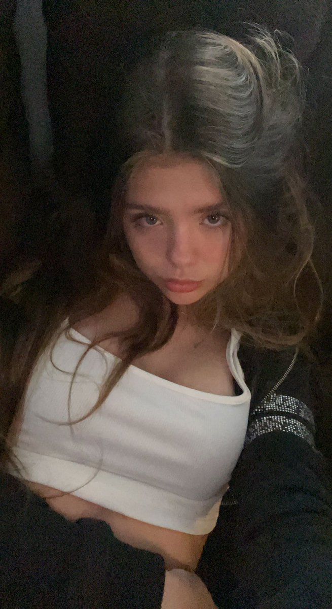 wtj-fran-on-twitter-need-fortnite-carry