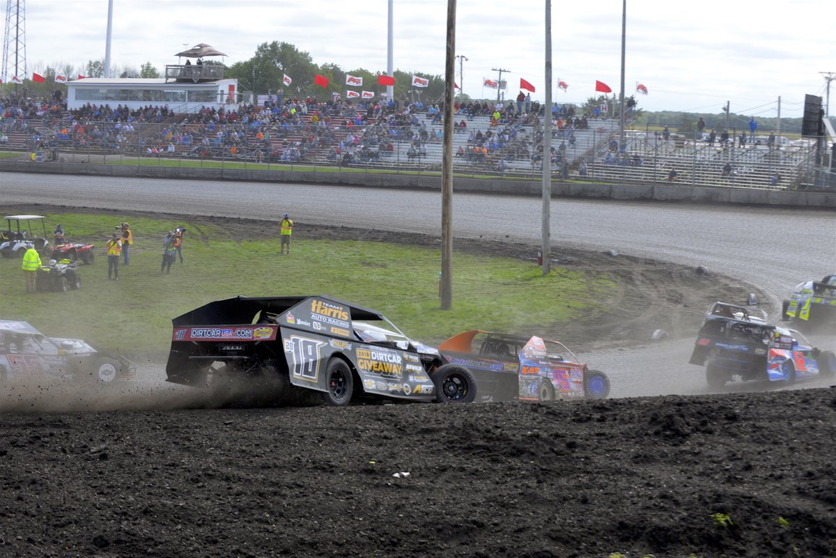 Tonight, don't miss Dirt Knights on #MAVTV! Get an exclusive look at the world of IMCA Modified racing in Iowa. 🏁 Link in bio for airtimes.

#DirtKnights #IMCAModified #DirtTrackRacing #IowaRacing #MAVTV