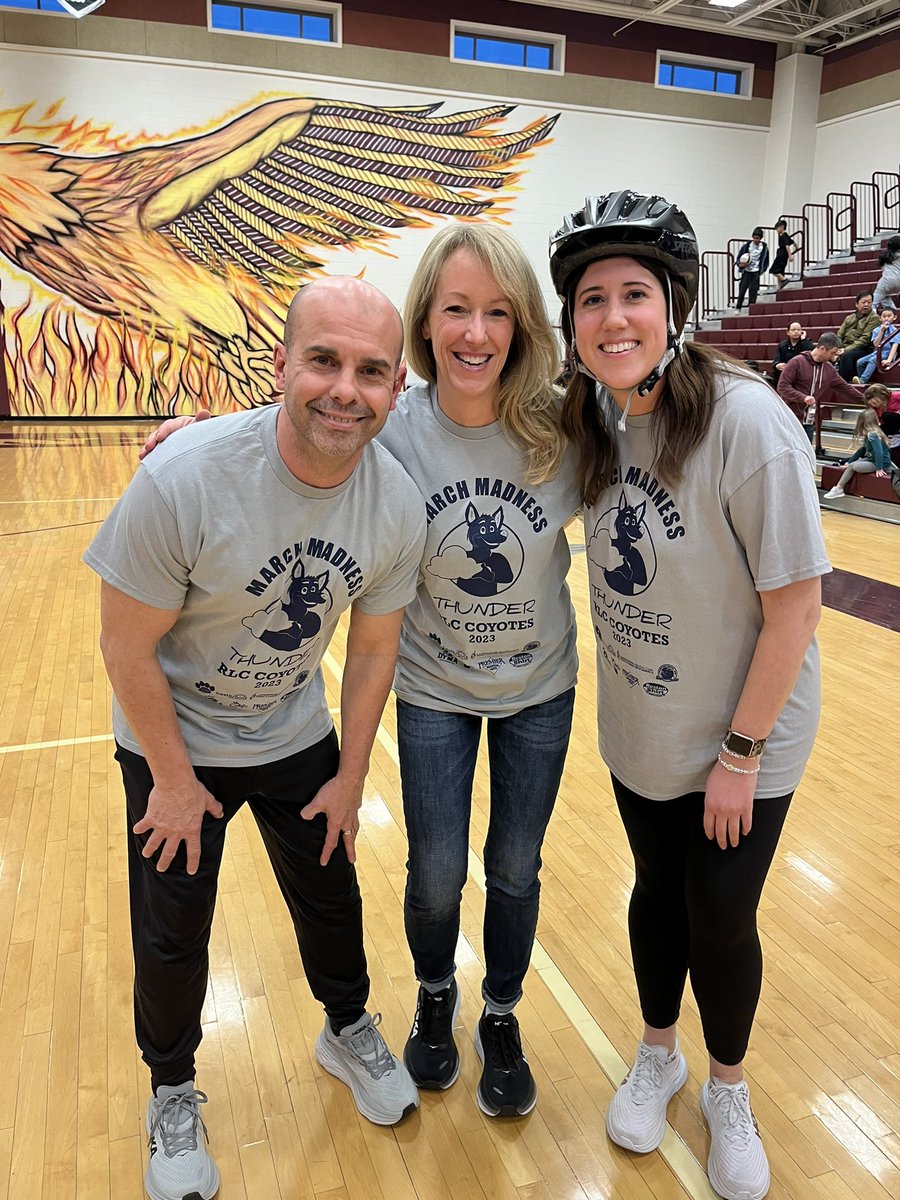 Cedemers's tweet photo. @demers3rdrlc @RLCPrincipal Awesome time the other night at March Madness. https://t.co/xw99idqCiZ