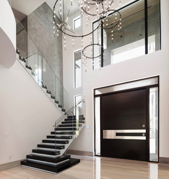 FBSDoors's tweet image. "Behold the grand entrance to your dream home 🚪✨ A majestic fusion of art and architecture, this elegant pivot door features exquisite wood craftsmanship and custom 70lb pull bars for an unparalleled statement of luxury and sophistication. #DoorEnvy #HomeDesignInspiration"