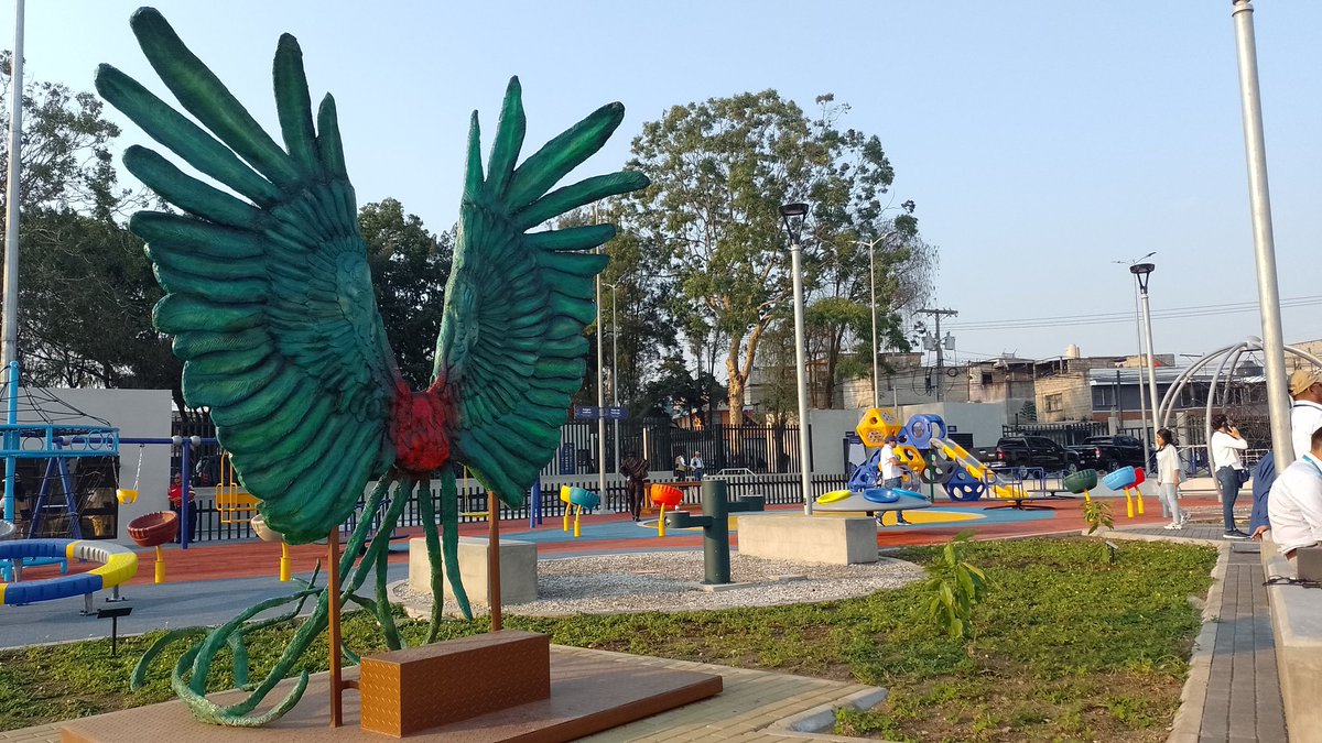 MishelleTGW's tweet photo. Parque de la Paz «Carlos “El Pescadito” Ruiz», en la zona 21 de la capital abre sus puertas a la población y brinda espacios dignos para el deporte y la recreación.

@TGWdigital https://t.co/2uu1iE7CLG