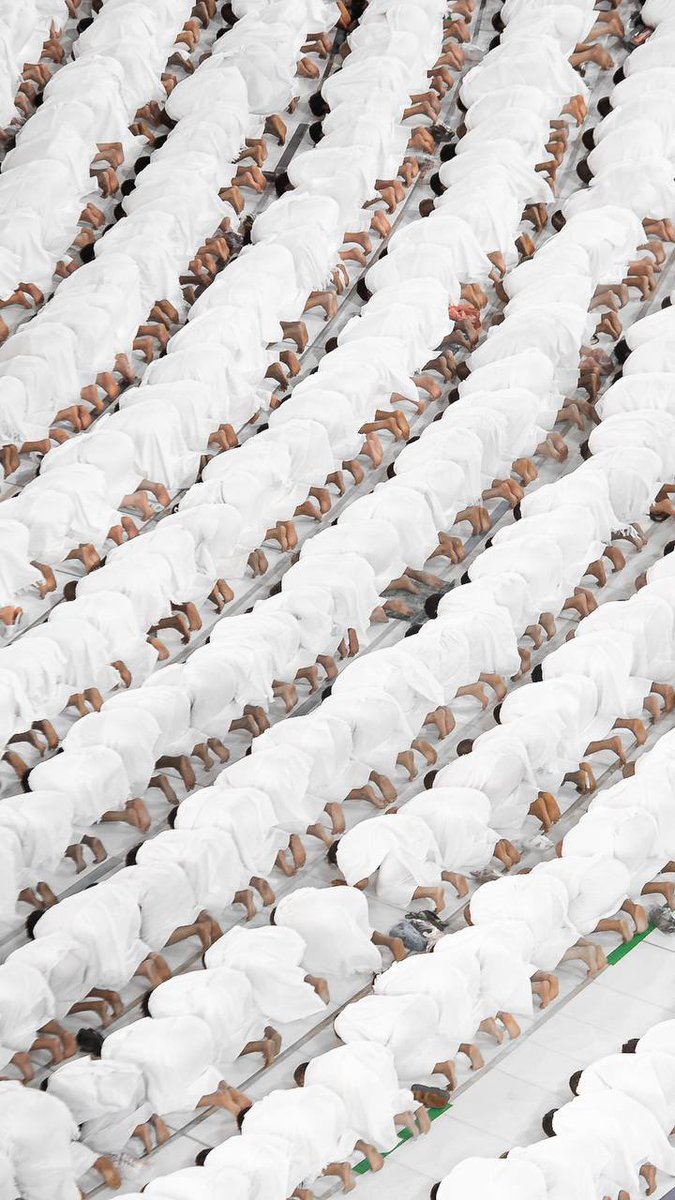 Alhamdhulillaah's tweet image. Ya Allāh, make us from those who You love.