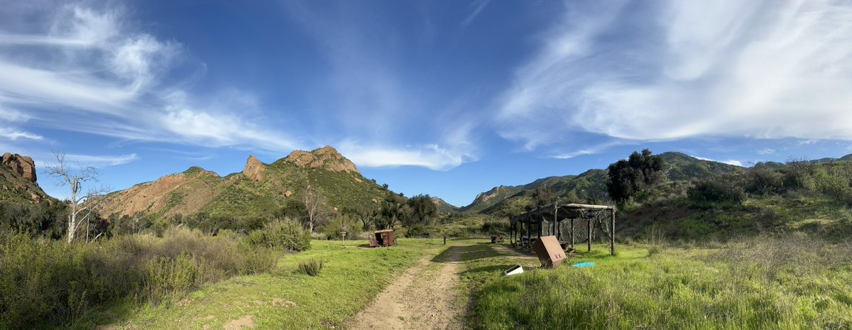 Visited the production set for #MASH fulfilled my bucket list! <a href="/alanalda/">Alan Alda</a> #Memories