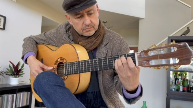ZachsCares's tweet photo. Emad Bonakdar brings his soulful #Persian #Flamenco style to this year's @zach_fest, performing alongside @SweetHayaH &amp; @garrickdavis World Blues benefitting #ZachsCares and @2ndharvest Food Bank of Silicon Valley.
https://t.co/hlJ48vlDQY https://t.co/JiA3M49lGT