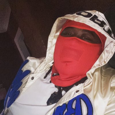 CallMeHD_'s tweet image. Many reason while i could have this mask on but today im protecting the winner identity.