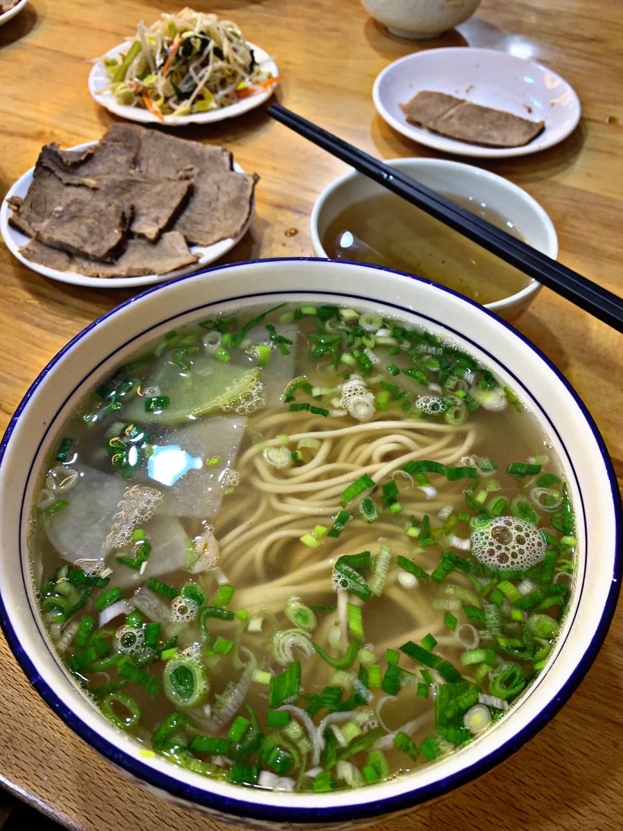 ラーメンを食べ終わったら、フィットネスを続ける。😁