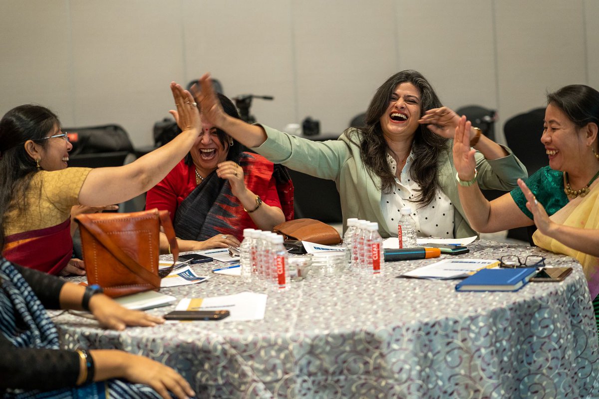 womenlifthealth's tweet image. CONGRATULATIONS to the 2022 India cohort for completing their Leadership Journey! 🚀 🎓
These powerful women have experienced a remarkable year together... and it's only the beginning.
#WomensLeadershipMatters
#India2022LiftOff
@ShagunSabarwal @PrachSharma