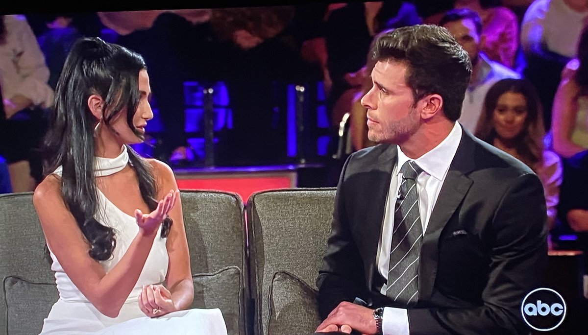 She’s used at least five words he doesn’t know. #TheBachelor