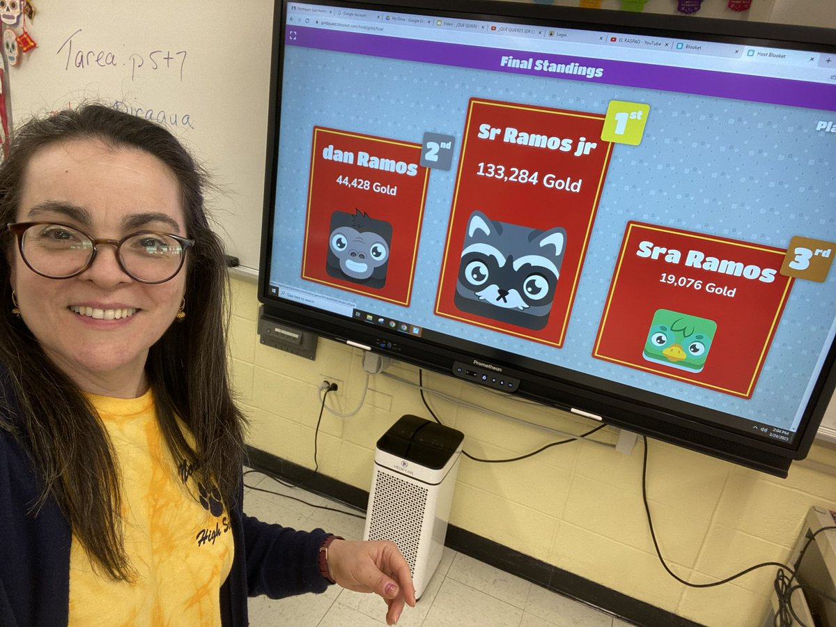 MmeNesfield's tweet photo. Students in Sra. Ramos’s Spanish 2R class @Northport_HS are channeling their inner Spanish teacher in an effort to outBlooket the #Blooket champ! #learningisfun https://t.co/fgk2owKaCP