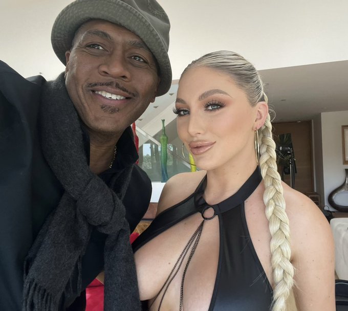 Go big or go home @DreddXXX @JulesJordan https://t.co/zB1TuCvU6I<a class="tags" href="/tag/dreddxxx">@dreddxxx</a><a class="tags" href="/tag/julesjordan">@julesjordan</a><a href="/tag/mvsales"class="tags"><span>#mvsales</span></a>