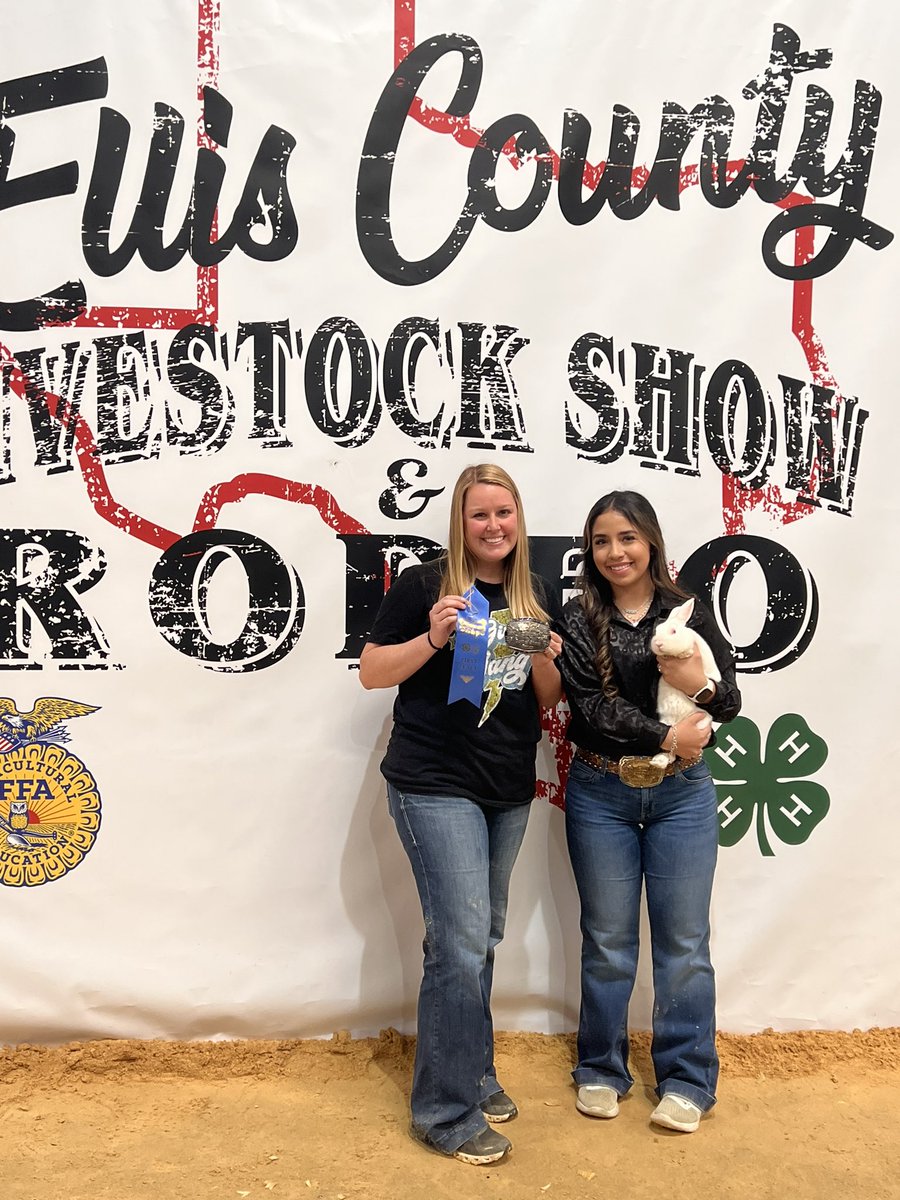 ROISDCTE's tweet photo. First year for rabbits Fancy show was a success at the EllisCounty Livestock Show with Alyssa Lopez- Best of Show Fancy division &amp; Harper Eaton- Best of Opposite Sex Fancy division‼️🐇@rohighschool @red_oakffa @redoakisd https://t.co/czdnM3y9ph