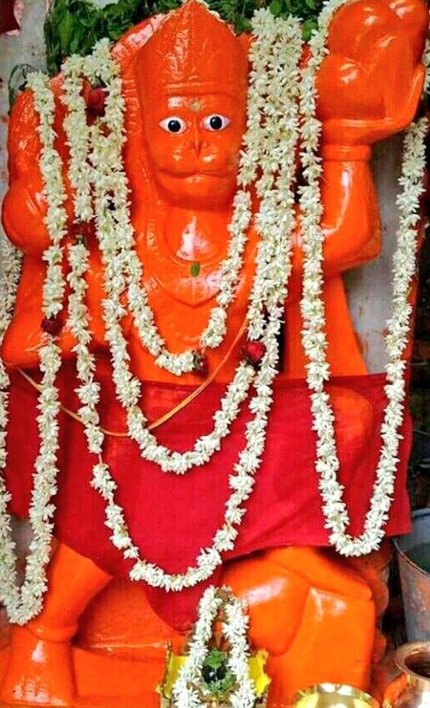 raani_purohit's tweet photo. दक्षिण मुखी हनुमान दर्शन कष्ट हरण हरि गोविंदा ❣️ https://t.co/4wFR1ZTY8C