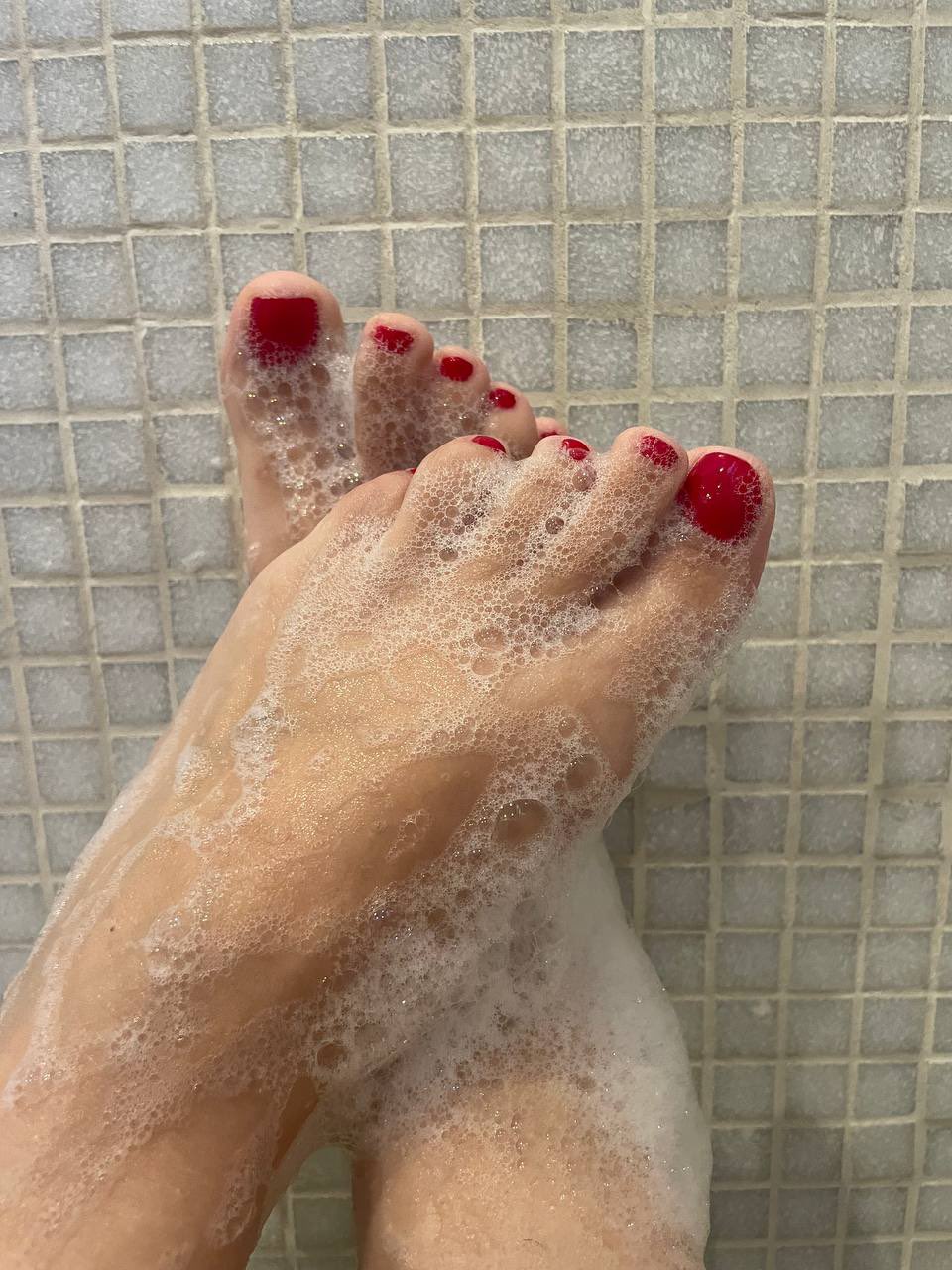 lasirena69 on X: RT @pamela_manos: 🫧🛁🫧 feet PiesBonitos  PiesDescalzos t.coSrkqYvKSqp  X