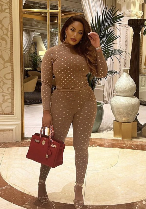 TooRealReality_'s tweet photo. I am missing Malaysia so much, producers need to get her back 😭🏀 #BasketballWives https://t.co/FLq7VCwk3K