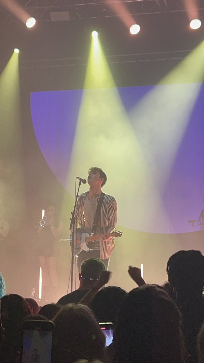 astridanu_'s tweet photo. some stills tonight :) #lovejoybirmingham #InselaffeTour https://t.co/DugpUYQ7yu