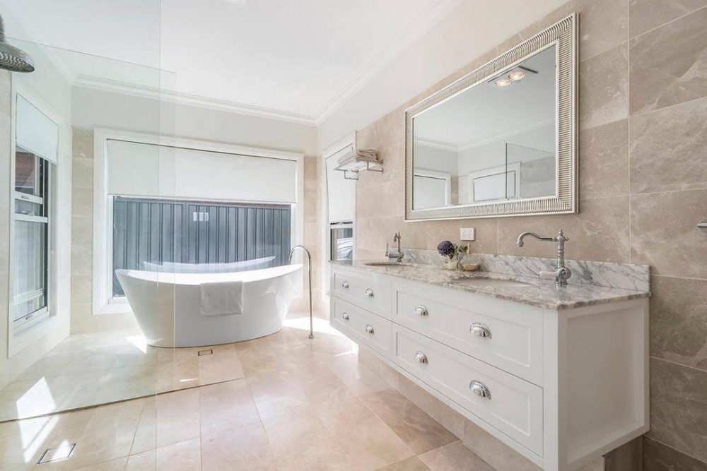BathroomAccess4's tweet photo. Just look, that`s outstanding! https://t.co/HsgNzBxlqr