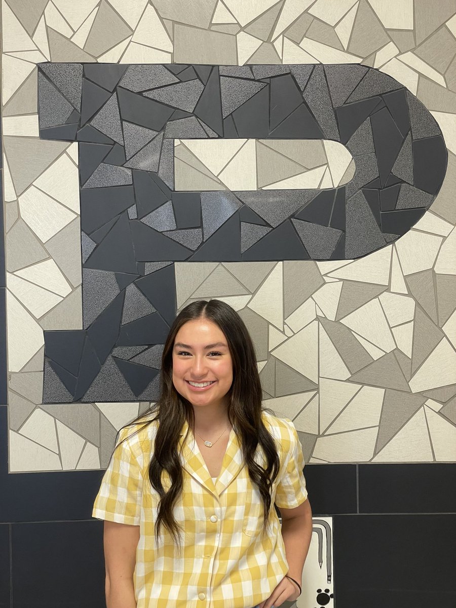 PHS_JPerkins's tweet photo. Congratulations to our MOJO Spirit Scholarship Recipients:

Easton Easley-Fine Arts
Angela Martinez-AVID
Aly Albidrez- Athletics
Madeline Dominguez-CTE https://t.co/sc9ISPKXAo