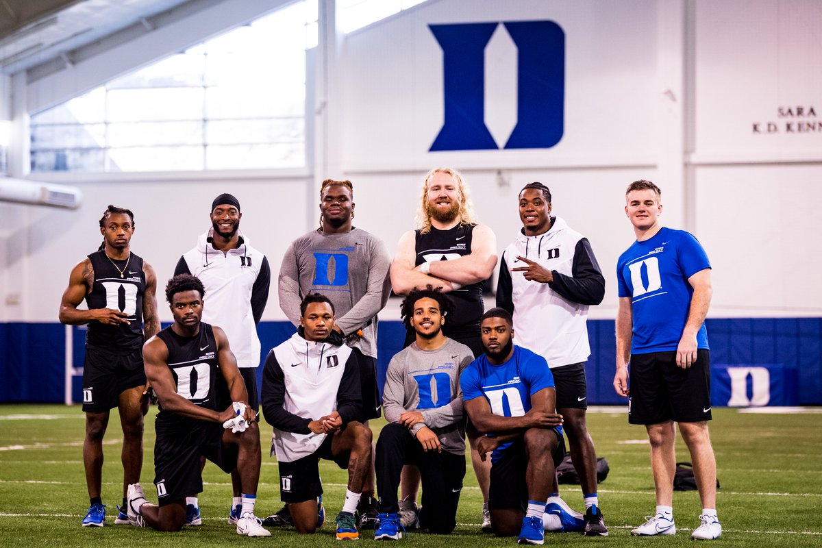 DukeFOOTBALL's tweet image. Proud of this group today 🙏