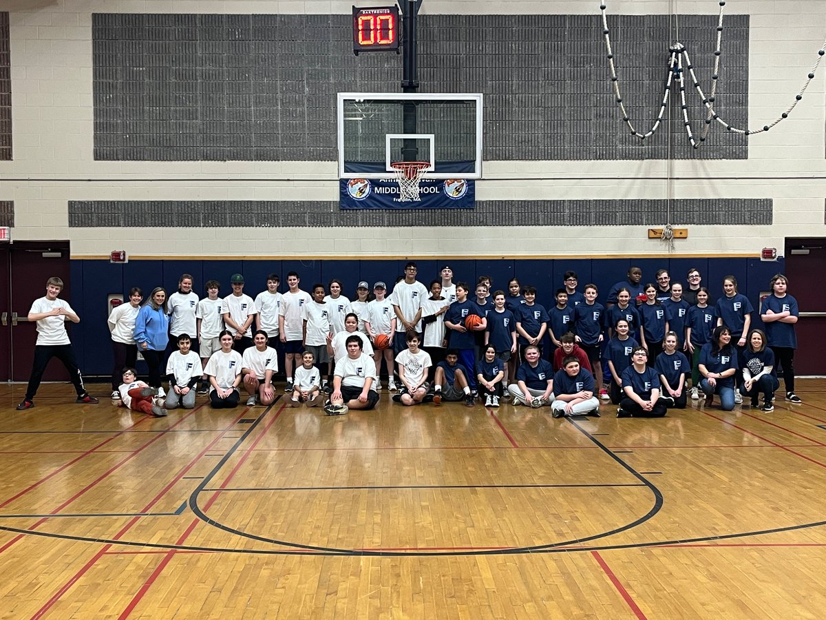 FHSUnifiedSports (@franklinunified) on Twitter photo Great Job to both Franklin Middle School UBB teams at the Jamboree today!!
Come support our last game of the middle school season! Tomorrow 3/28 - Sullivan MS @ 3:15. Team Blue vs. NA 🏀 <a href="/RMS_Remdawgs/">RMS</a> <a href="/HMMSLightning/">Horace Mann MS</a> <a href="/sullythehusky/">ASMS Huskies</a> Great Job to both Franklin Middle School UBB teams at the Jamboree today!!
Come support our last game of the middle school season! Tomorrow 3/28 - Sullivan MS @ 3:15. Team Blue vs. NA 🏀 <a href="/RMS_Remdawgs/">RMS</a> <a href="/HMMSLightning/">Horace Mann MS</a> <a href="/sullythehusky/">ASMS Huskies</a>