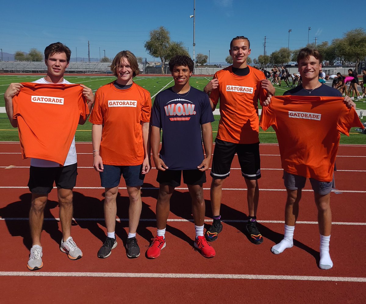 HigleyXCTF's tweet photo. Fueled by @gatorade! Shout out to the 400 group! 

Cc: @ianseare_ @GregoryShaw23 @_KyPeck @carterrhancock @PrynceMillman https://t.co/MFQHmHrKoi
