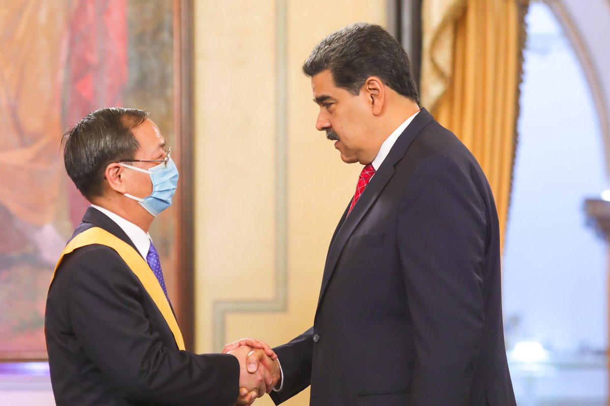 Nicolás Maduro tweet media