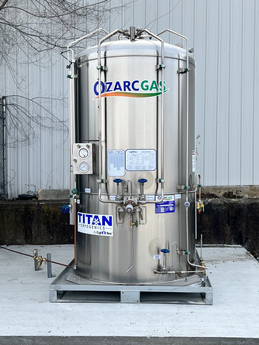 OzArcGas's tweet photo. Last week we installed a 3000L @OzarcGas Argon Tank for a Manufacturer in North St. Louis to support their facility's MIG Welding processes. 
#MIGwelding #Argon4Welding #MIGWelders https://t.co/CHfK1jbO6U