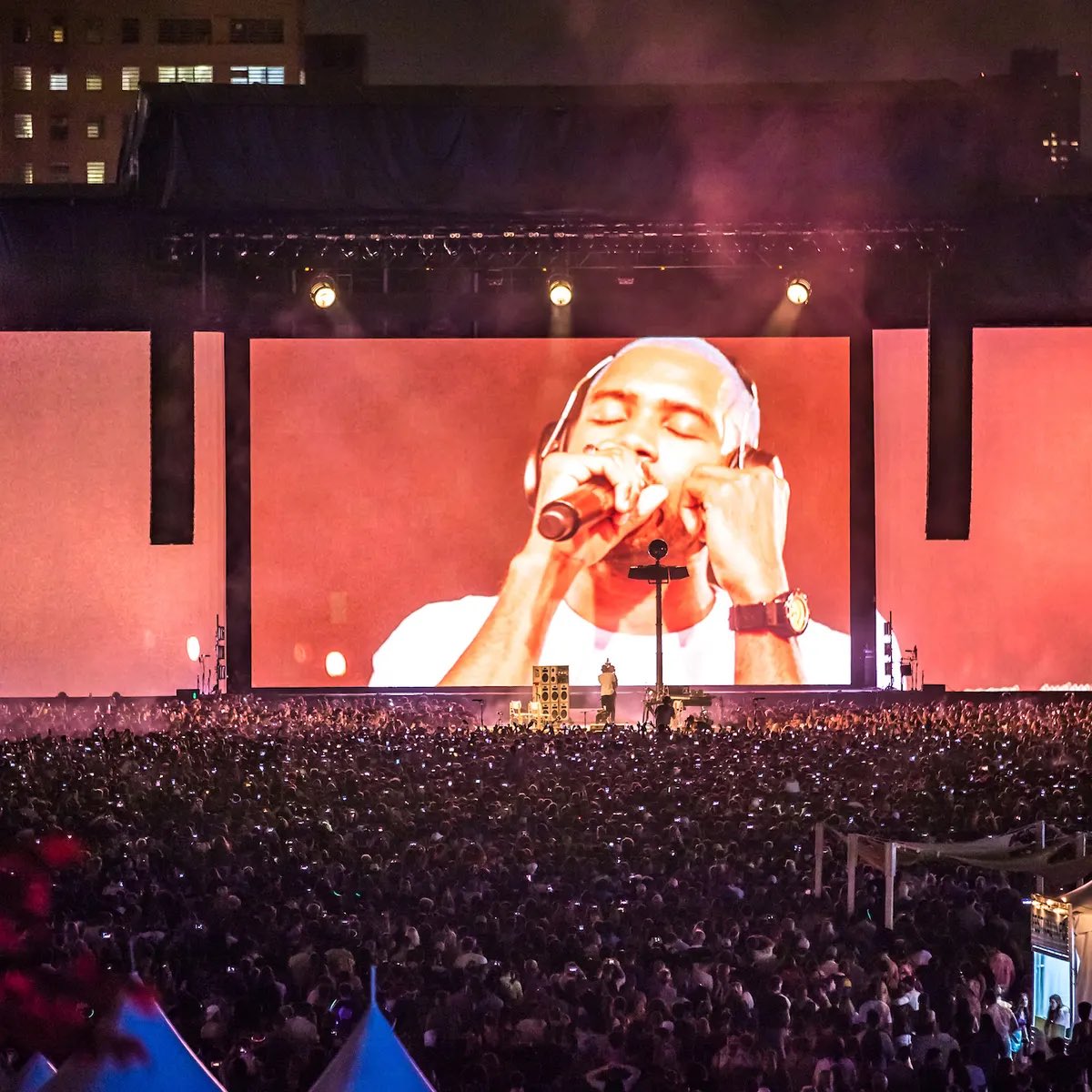 blahnded's tweet photo. 20 days until Frank Ocean headlines Coachella!

Who would you like to make a guest appearance? https://t.co/FKzfFWf8Yt