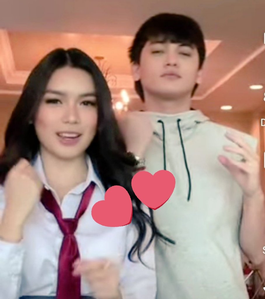 mOmmacHristina5's tweet photo. Blessings after Blessings after Blessings after Blessings! ๐๐คญ
Ang dami naman nun ๐
#FranSeth https://t.co/HAxtbMmZ51