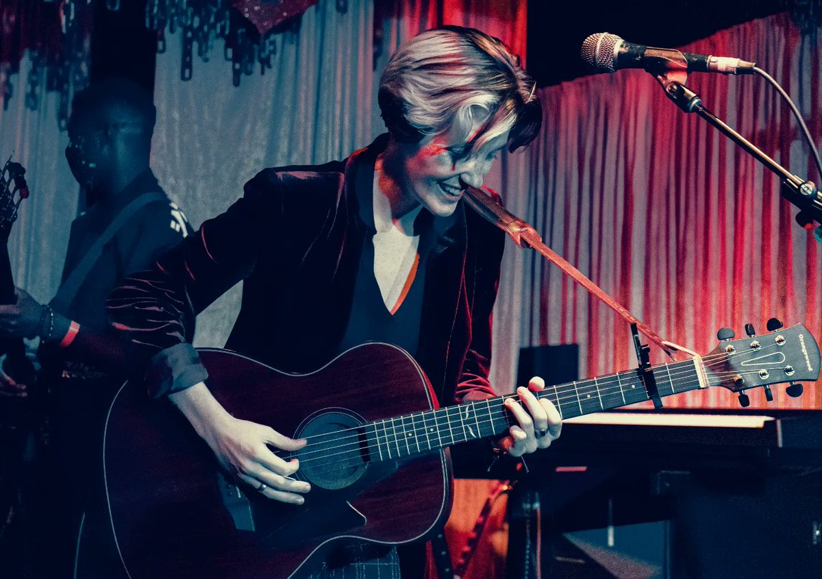 MeganLenius tweet media