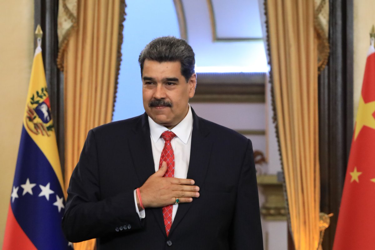 Venezuela ha estado y estará en la primera línea de batalla por la verdad, denunciando y apoyando el deseo de Paz y el ejercicio pacífico de soberanía de la hermana China.

#NiCorrupciónNiGuarimbas
<a href="/ferney_real1/">Ferney 🌐🐦💣</a>