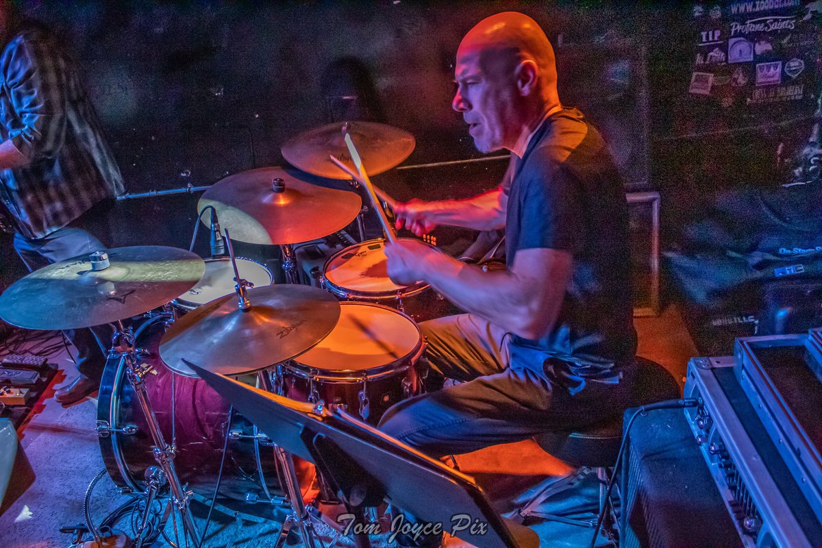 RosedaleTom's tweet photo. Liviu Pop, drummer for Bruce Katz…at The Zoo in 3 weeks #liviupop #brucekatzband #zoobar #livemusicvenue #drummer @zoobarblues @brucekatzband @founding_music @liviupopdrummer https://t.co/Npg0rkLnxU