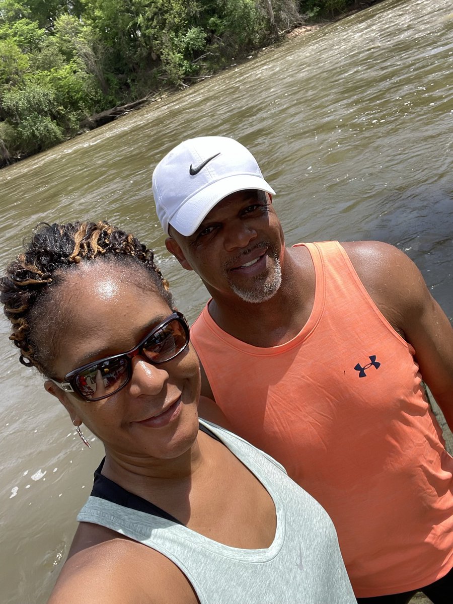 BMSHEALTHANDFIT's tweet image. My #workoutpartner for life.   #workout #workoutcollaborator #partner #Accountability