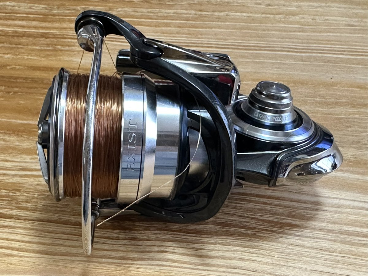roushi2018's tweet photo. 段ボールやゲームの山に紛れていた。
#Daiwa
#18イグジスト
#LT4000CXH
#Daiwa
#moretha
#3012H
も無事発見!
多分、ナイロンラインの12lbか10lbが巻かれている筈。
ちと、荷物整理します(T ^ T)
大量のワームは、何処に行った!(T ^ T) https://t.co/UKQnKNFOwI