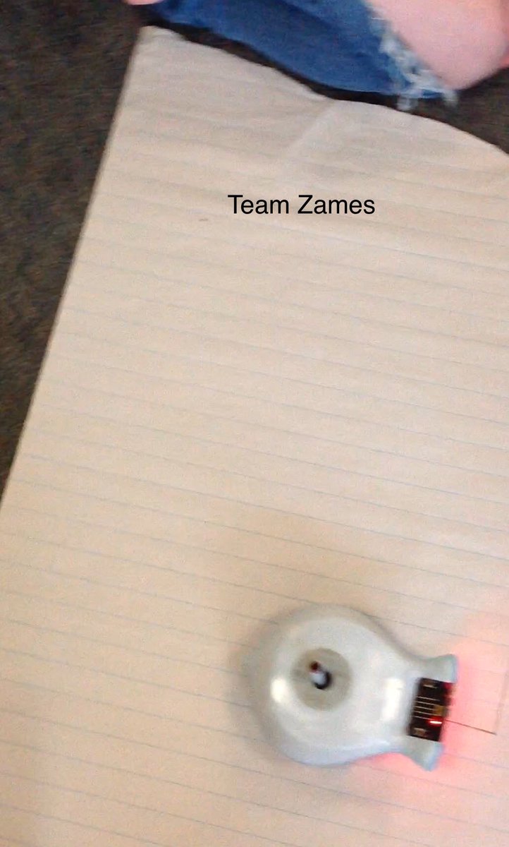 TeacherEureka's tweet photo. The ZAMES Team finished 🛟 Quest 2. They were having fun while programming Finchbot to be a helper. #FordGirlsinSTEM #GirlsSolveIt #coders #girlscode https://t.co/1oR0dwIDzY