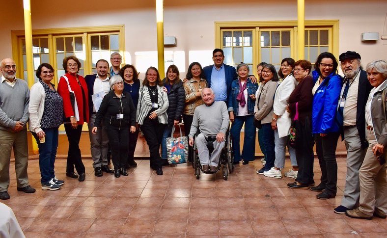 Observadores22's tweet photo. Gracias a todos los que nos acompañaron en el lanzamiento de la #encuesta sobre #maltrato en el #transporte en #VinadelMar 
Queremos ser un aporte para mejorar la situación de las #personasmayores https://t.co/HEcqStXJgR