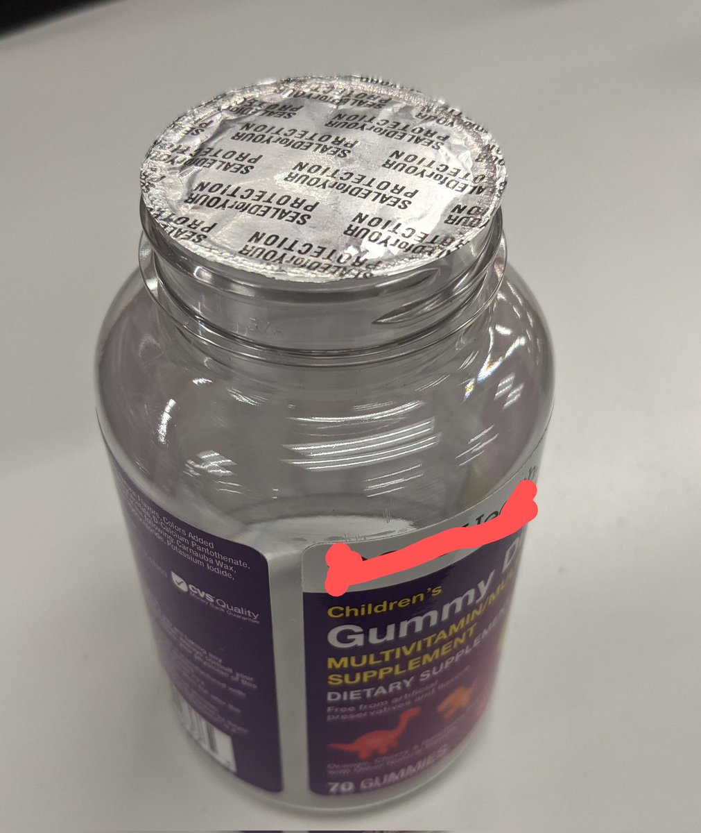 jadedRXTech's tweet photo. This came out of a tote from warehouse.  Sealed.   Empty.
   WTF??? #qualitycontrolfail https://t.co/BRsQhgBtBR