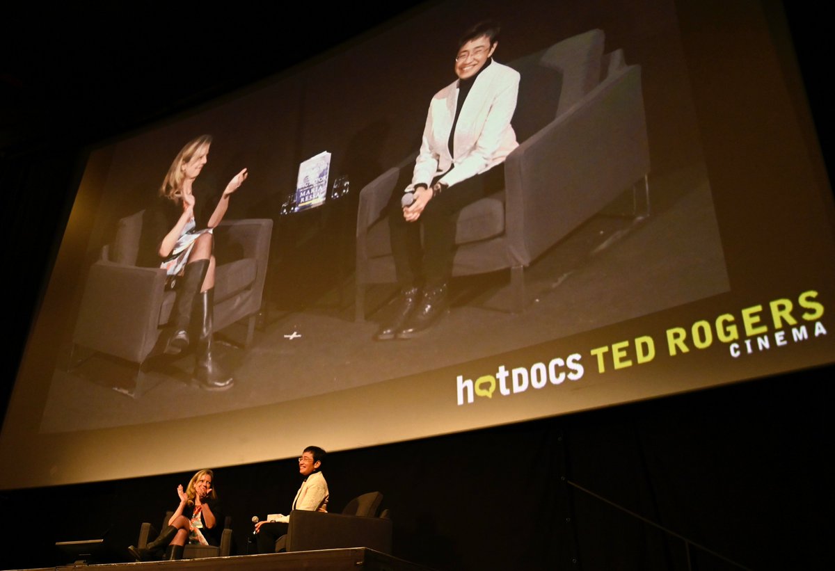 shephardm's tweet photo. They say, "Never meet your heroes." 
That does not apply to @mariaressa. 
Thank you @HotDocsCinema for your beautiful theatre, for tonight's conversation tonight with @NobelPrize-winning, journalist extraordinaire. 
And thank you Maria for all you do and for supporting @CJFE. https://t.co/CaDXRlJMqW