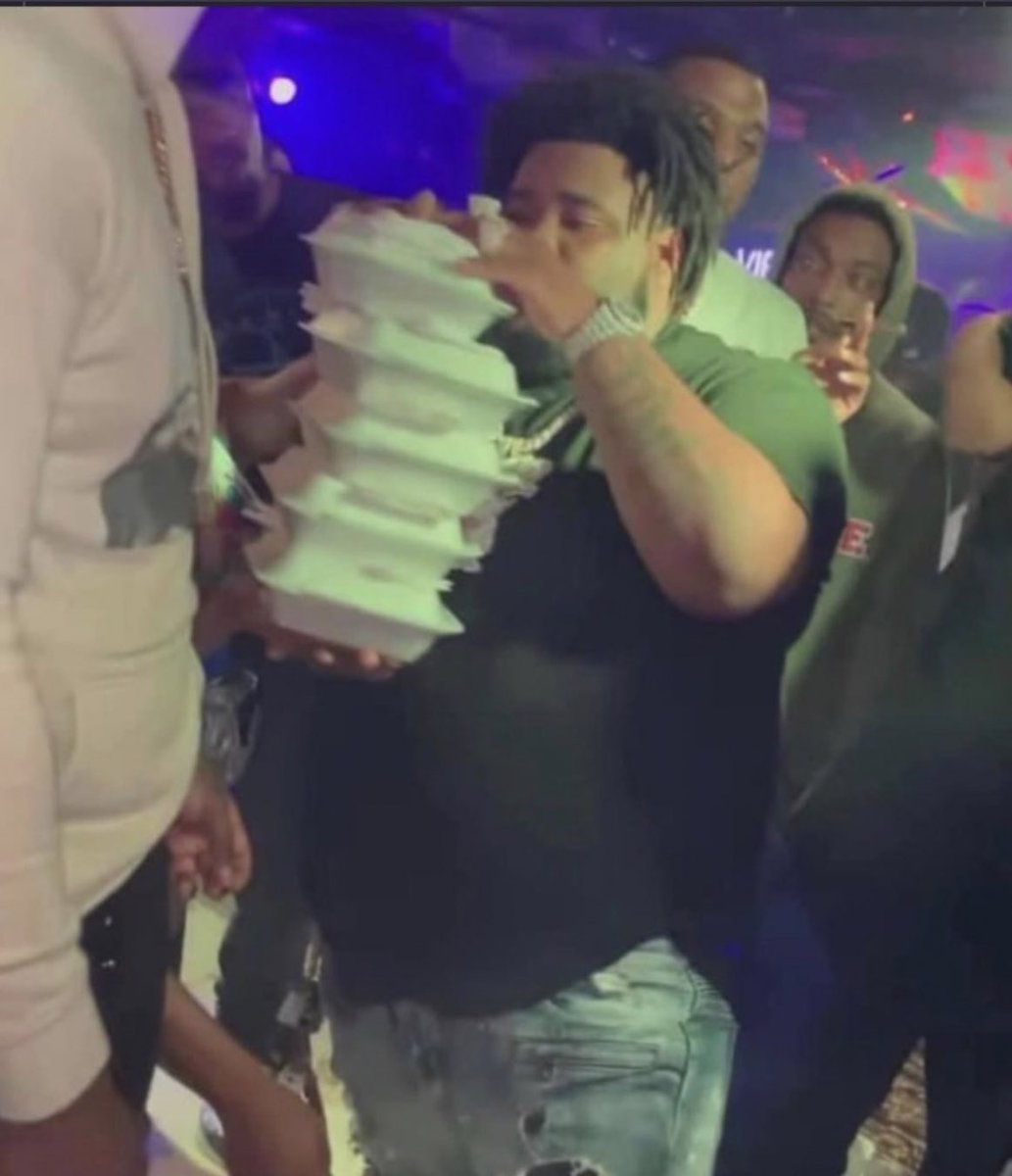 SRTPromos's tweet image. POV: Your drunk ass potna leaving #UnderTheInfluence3 after shawty talked him into buying her and best friend tacos for her digits 😂

#ShsuSpringfest2k23