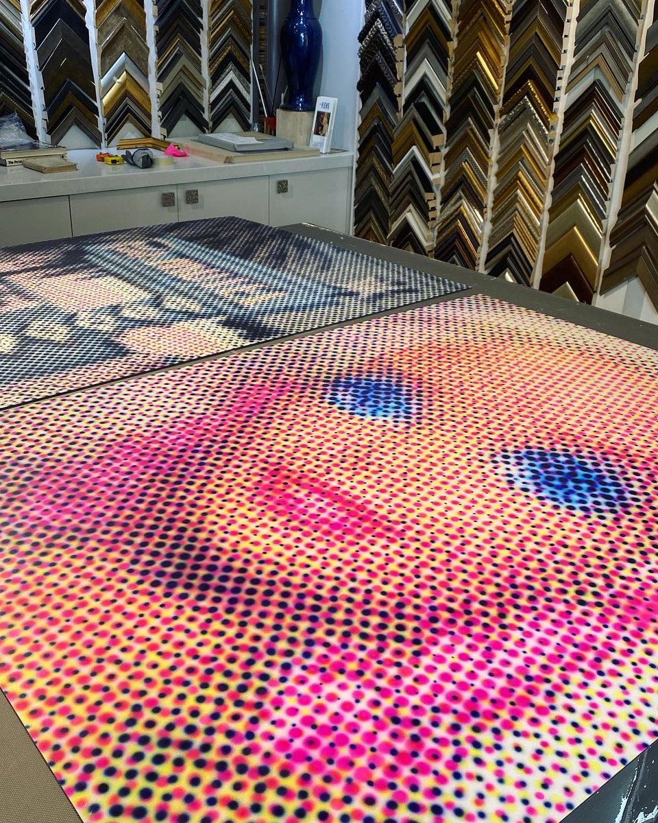Thousands of airbrushed acrylic paint dots make up this retro Barbie painting.