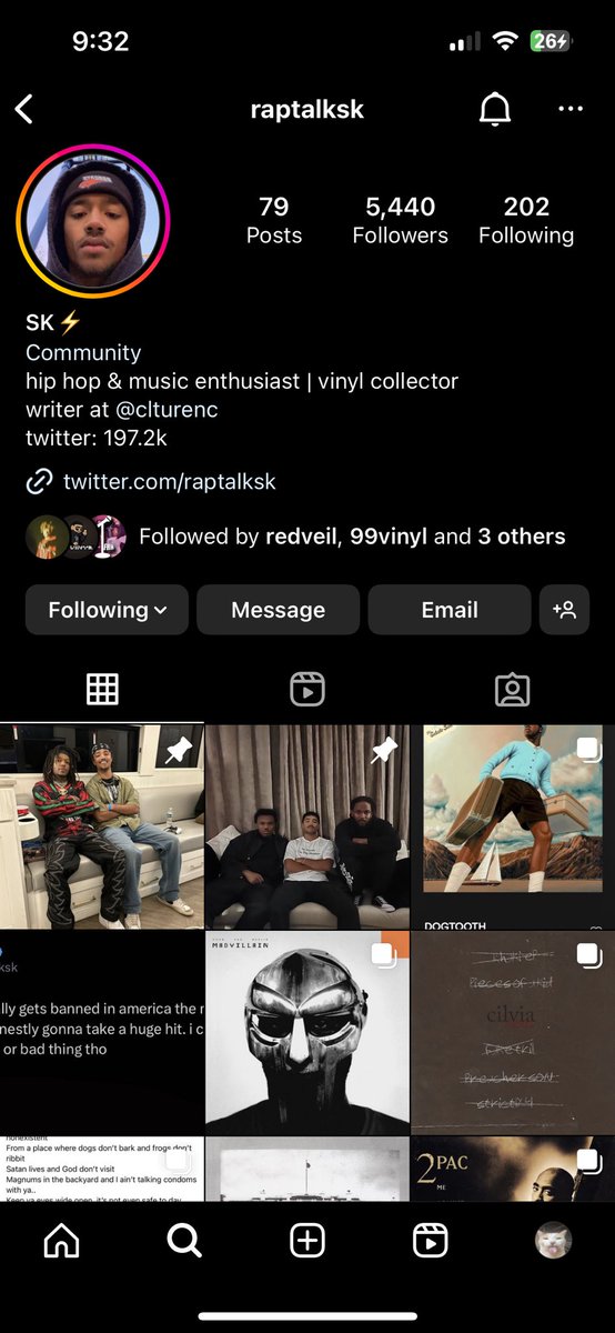 StgGoldFish's tweet photo. @raptalksk Gotta go with white Ferrari https://t.co/1wsehAbgs5