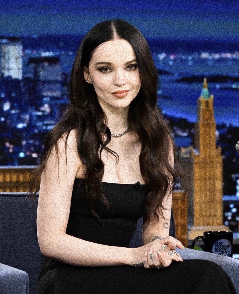 DOVEARCHlVE's tweet photo. dove cameron: the tonight show starring jimmy fallon https://t.co/cGyBzgBGwa