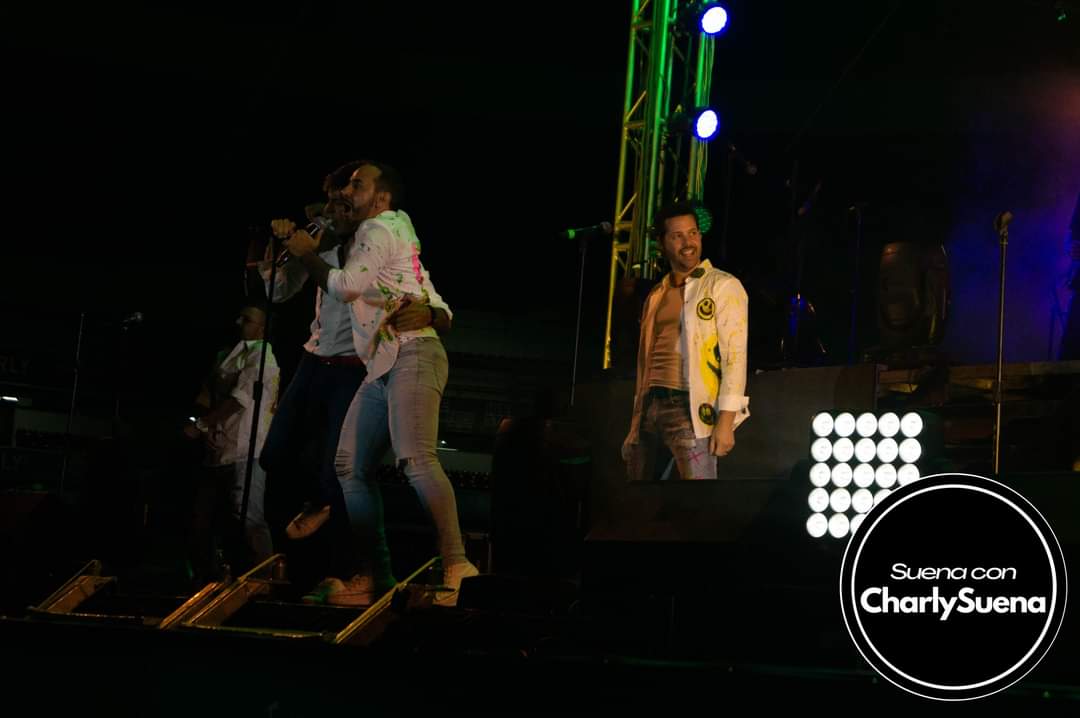 suenaconcharly's tweet photo. Así se vivió la presentación de #GrupoMercurio en #Querétaro 👨‍🎤🧑‍🎤✨ 

#SuenaConCharlySuena #ImagenSuena #Mercurio 

📸 Jesús Gómez @jesus_gt30 https://t.co/fHQr4p3Ssv