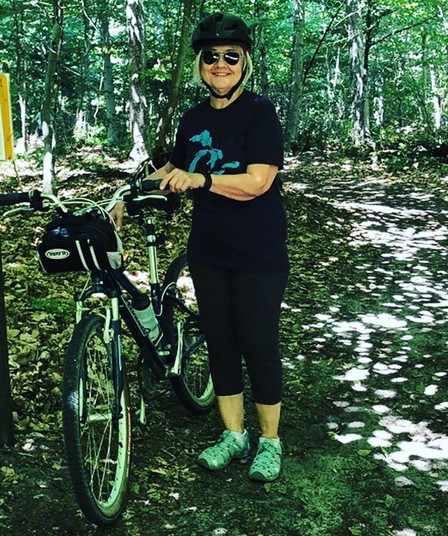 LWVWheaton's tweet photo. ✨It’s time for another member spotlight featuring Catherine Franczyk ! ✨
She joined our League after attending the first Civic Awareness program. She was inspired! Her curiosity was piqued, and she realized she wanted to learn more and become a trained Observer to get started. https://t.co/xbz1XDY79h