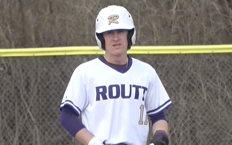 Channel1450com's tweet photo. Oswald’s Big Day At The Plate Helps Routt Beat New Berlin https://t.co/EL7nkHCbPZ https://t.co/8qN72oLeQ7