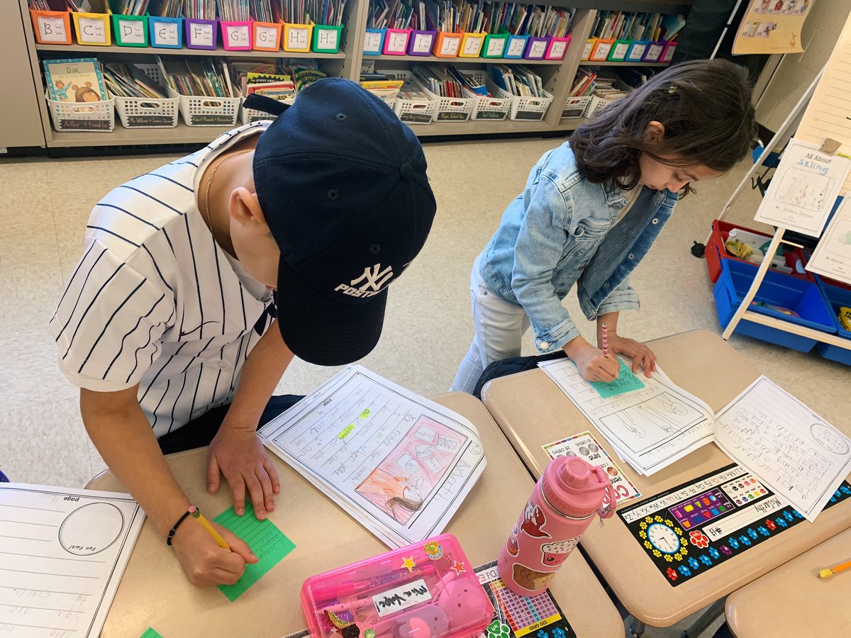 Jillian Bohnaker tweet media