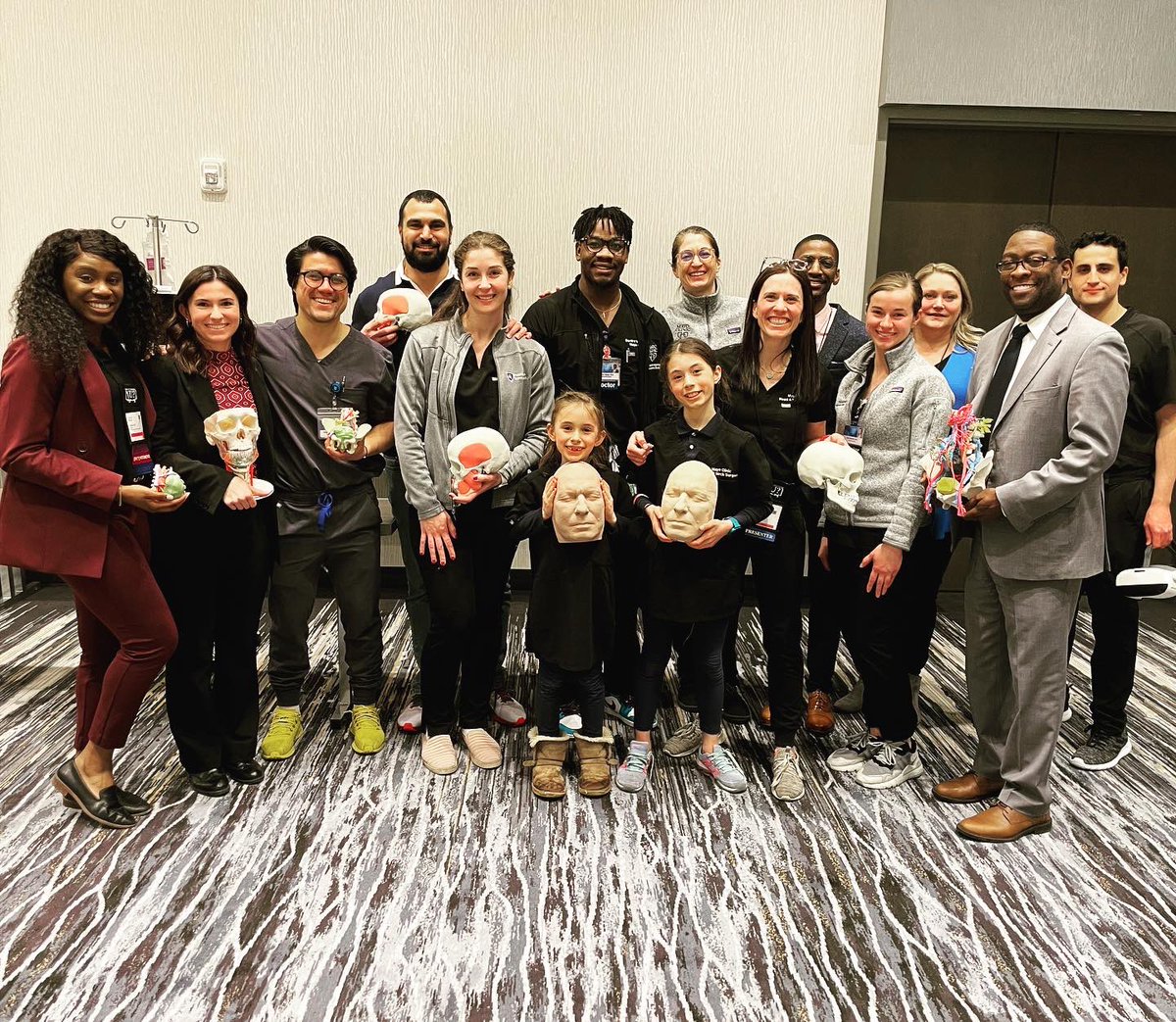 MayoENTresident's tweet photo. We had a blast running interactive sessions at the YU? Confab inspiring the next generation of #futureotolaryngologists #futuredoctors &amp; #futurescientists ! We are so proud of our mentees’ accomplishments 🌟
@headmirror_com #diversitymatters @BlackOtoNetwork #diversityinmedicine https://t.co/HtZqncFt4K