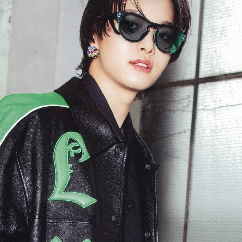 EJ_lovespace's tweet photo. #의주 For commons&amp;sense man ISSUE34
 [ Louis Vuitton Special Edition ☆ ] 🍊 https://t.co/BXz2Pqm7qE